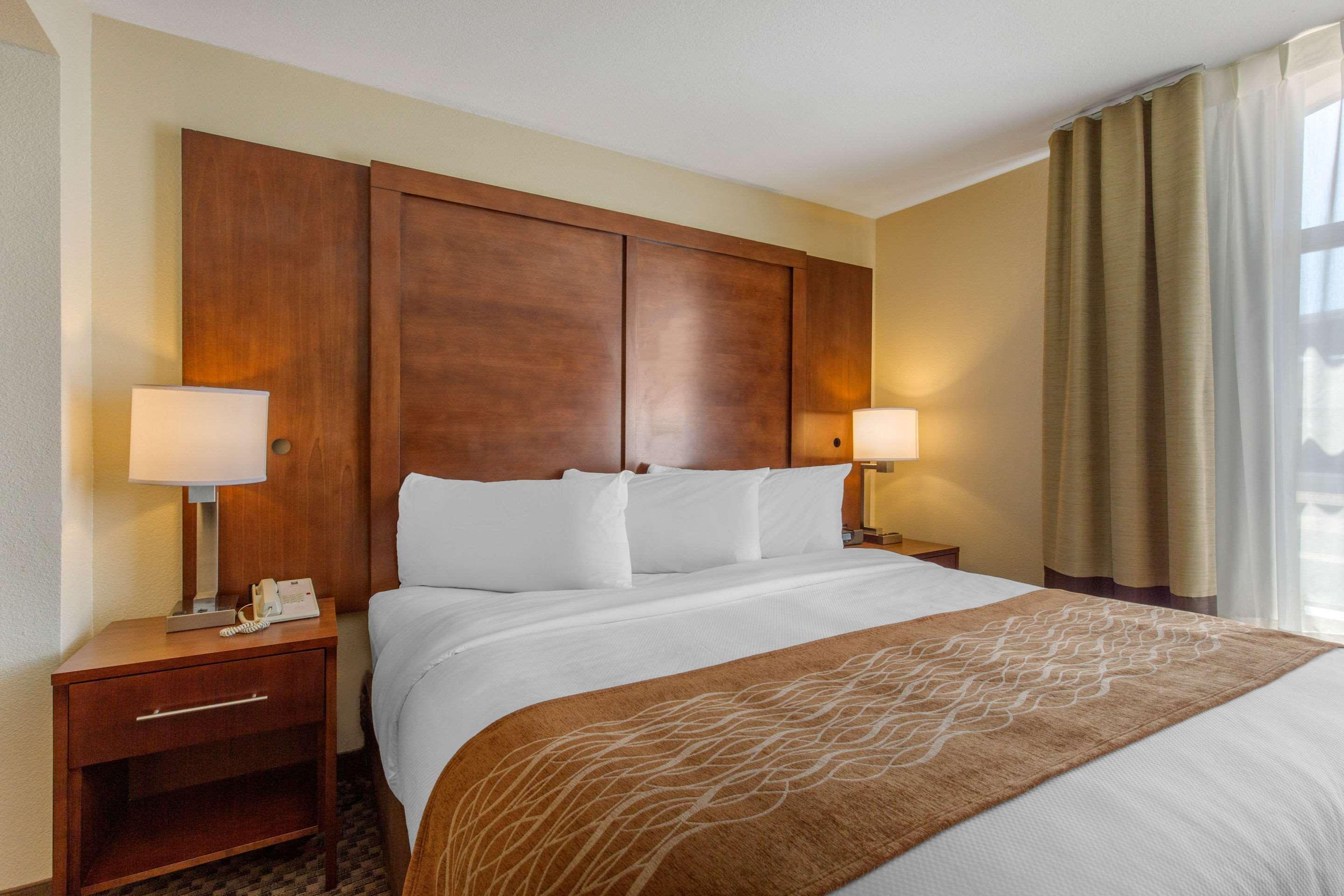 Comfort Inn & Suites Sw Houston Sugarland Экстерьер фото