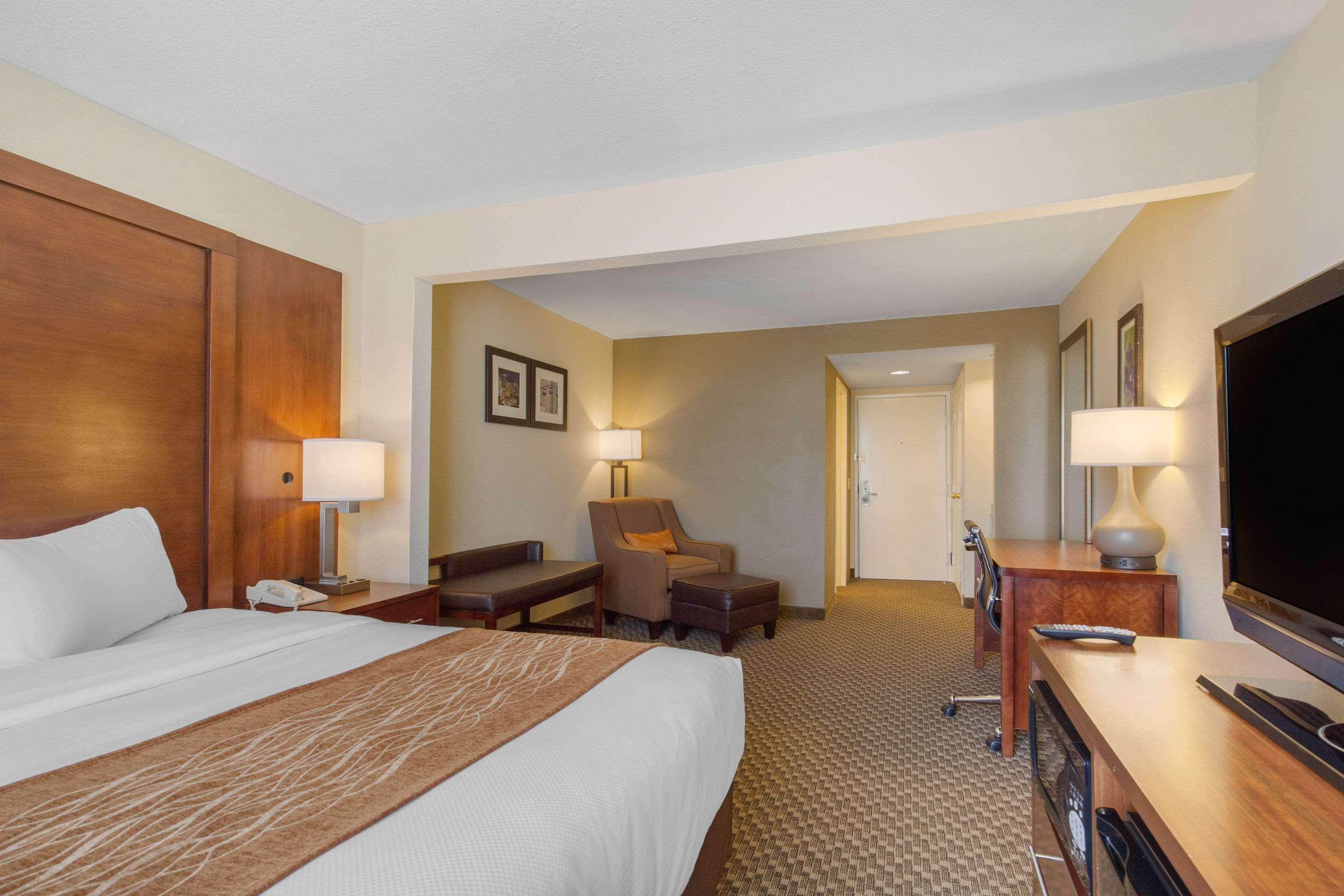 Comfort Inn & Suites Sw Houston Sugarland Экстерьер фото
