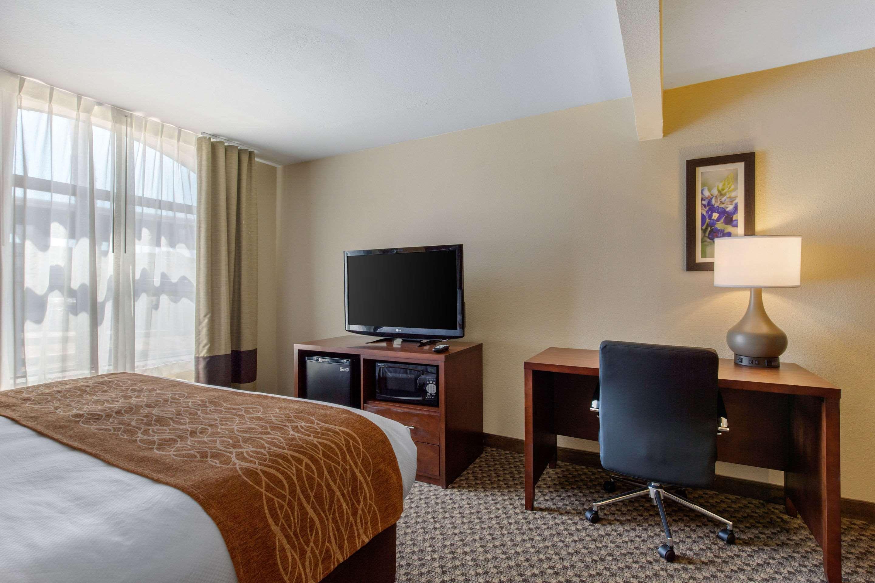 Comfort Inn & Suites Sw Houston Sugarland Экстерьер фото