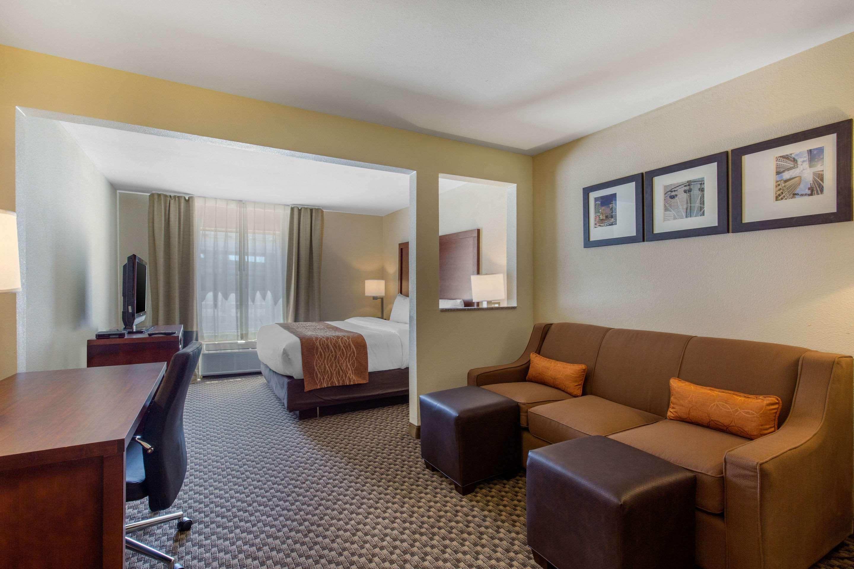 Comfort Inn & Suites Sw Houston Sugarland Экстерьер фото