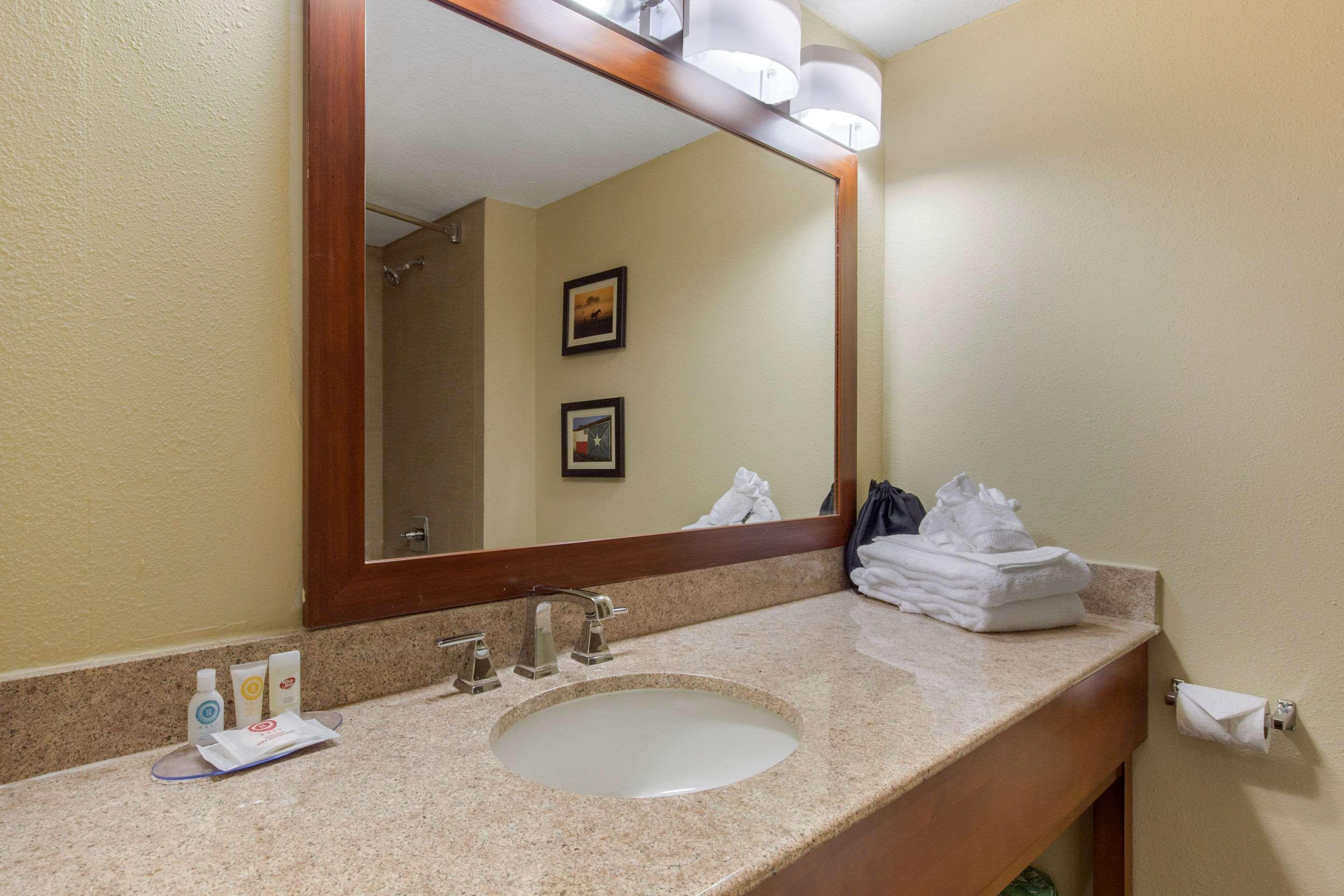 Comfort Inn & Suites Sw Houston Sugarland Экстерьер фото