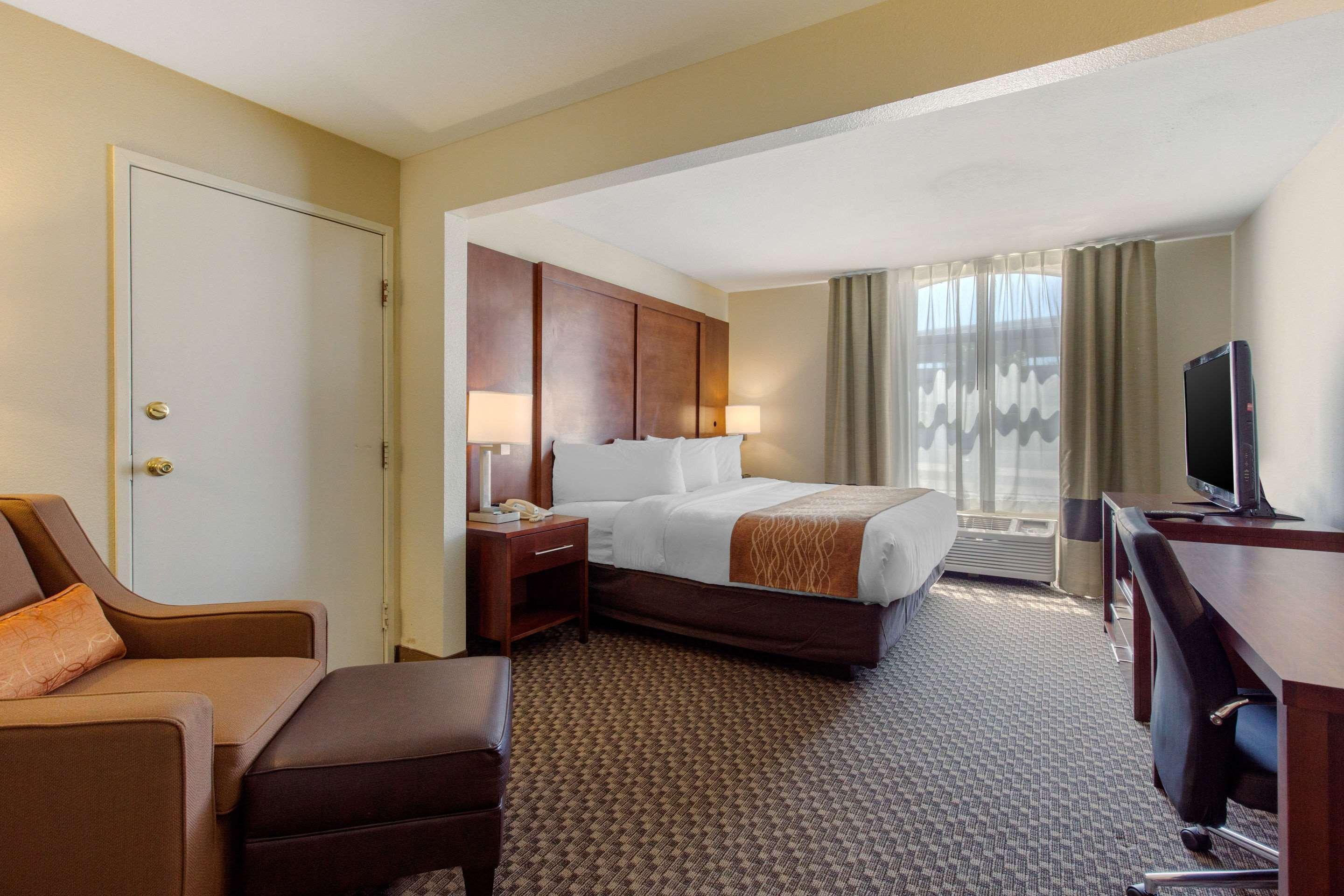Comfort Inn & Suites Sw Houston Sugarland Экстерьер фото